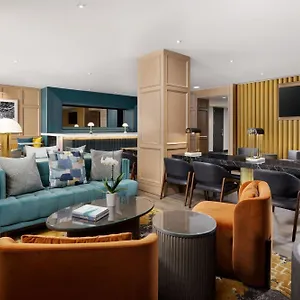 4* Hotel By Marriott Downtown Manhattan/world Trade Center Area